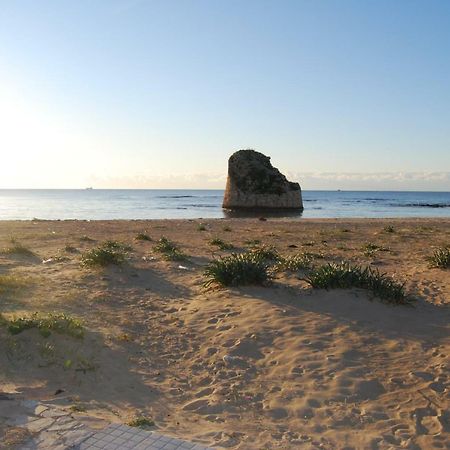 Appartamento Sul Mare Torre Pali 外观 照片