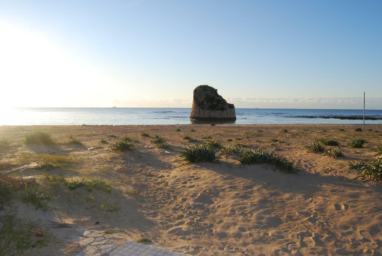 Appartamento Sul Mare Torre Pali 外观 照片